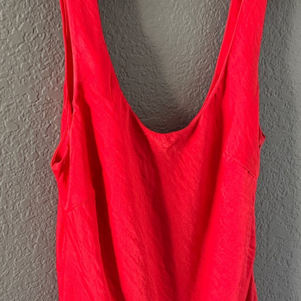 Simple Red Shift Dress - Picture 3 of 5